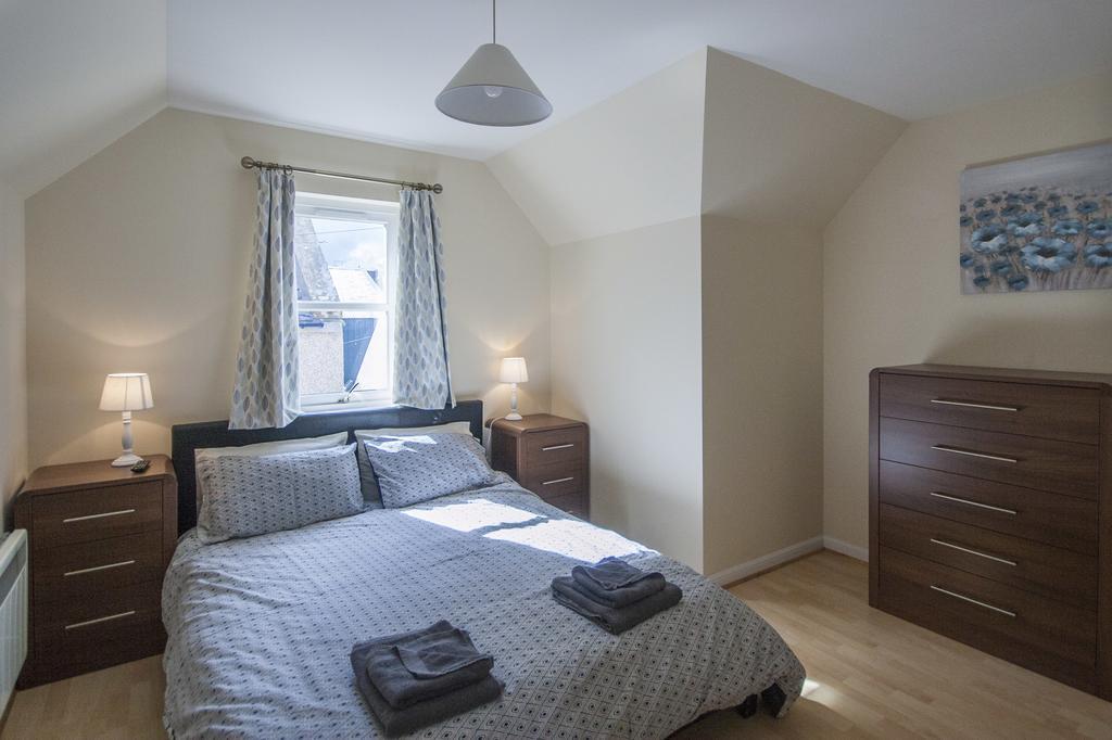 4 Varis Apartments Forres Bagian luar foto