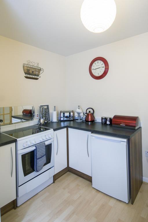 4 Varis Apartments Forres Bagian luar foto